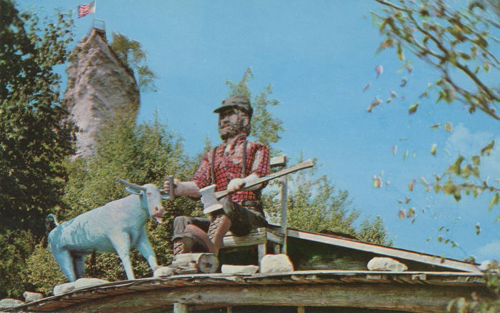 Castle Rock - Vintage Postcard (newer photo)